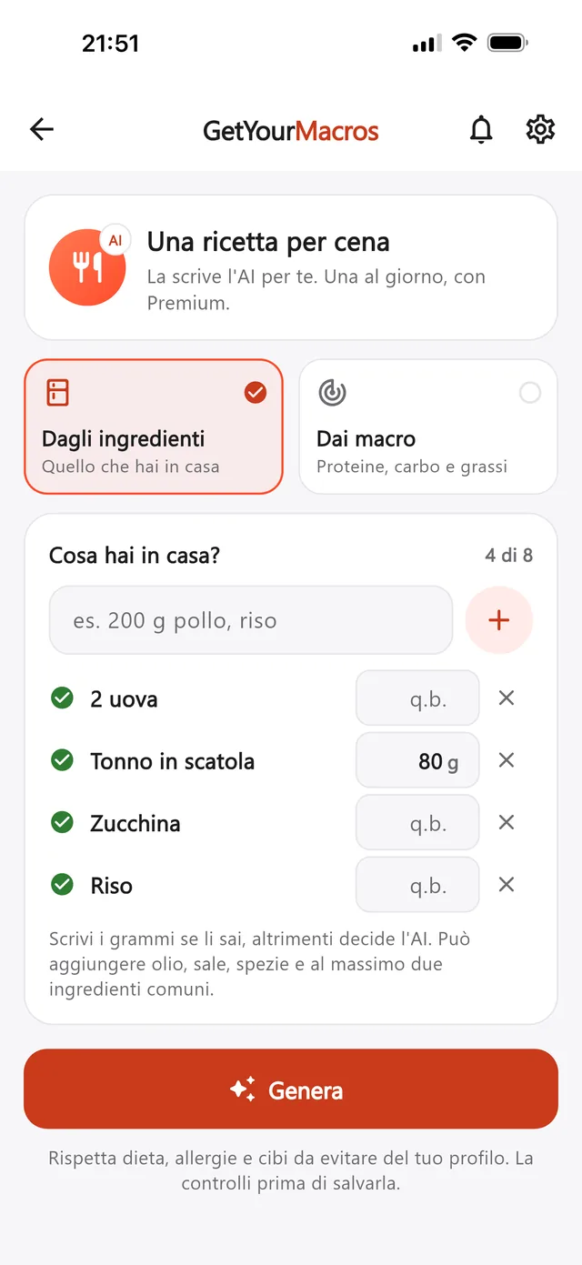 La scheda Dagli ingredienti di GetYourMacros: Cosa hai in casa? 4 di 8, con 2 uova, Tonno in scatola 80 g, Zucchina e Riso, i grammi vuoti segnati q.b. e il pulsante Genera.